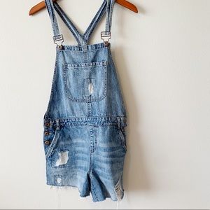 5/$25 Forever 21 distressed denim short overalls